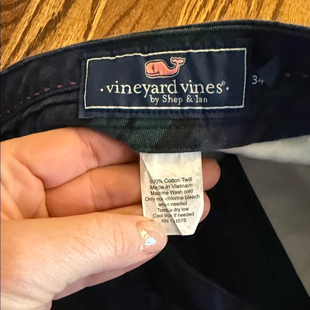 Vineyard Vines Men's Blue and Green Striped Chinos Blackwatch Plaid - Picture 2 of 15